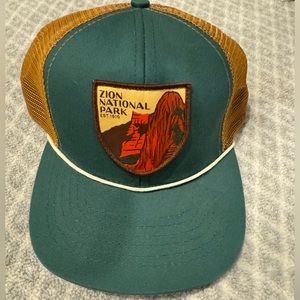 Sendero Provisions Zion Natl Park hat